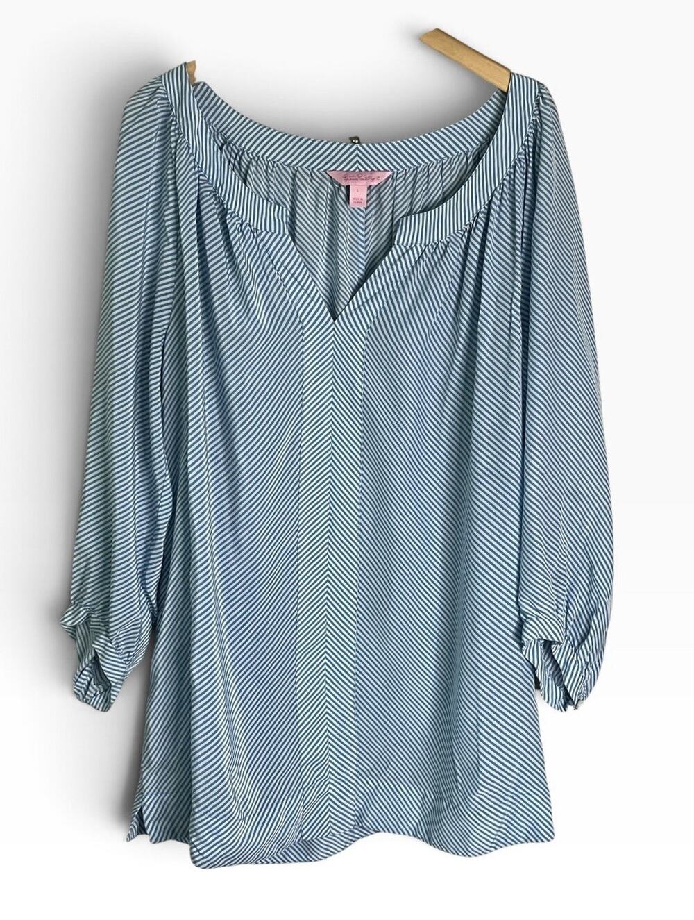 Lilly Pulitzer Moxy 100% Silk Blouse Womens L Blue Diagonal Stripe 3/4 Sleeve